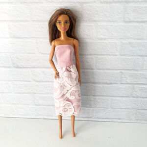 Mattel Barbie Doll Pediatrician Brunette Neysa Face Hazel Eyes GTN52 Re-dressed
